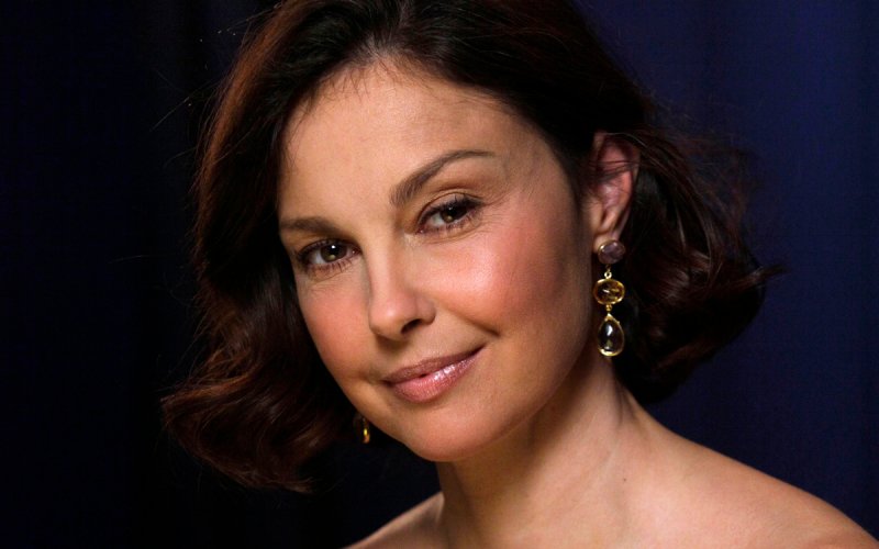 Ashley Judd’s 'puffy' appearance sparked a viral media frenzy. But, the actress writes, the conversation is really a misogynistic assault on all women.